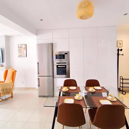 Appartement Lava & Ocean - Icod De Vinos - Ac, 3 Bedrooms, 2 Bathrooms, Ocean And Teide View *
